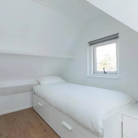 Salty Beachhouse Noordwijk