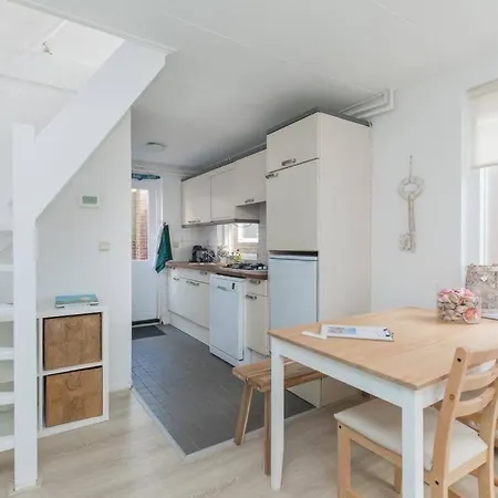 Daire Have A Stay! - Salty Beachhouse Noordwijk